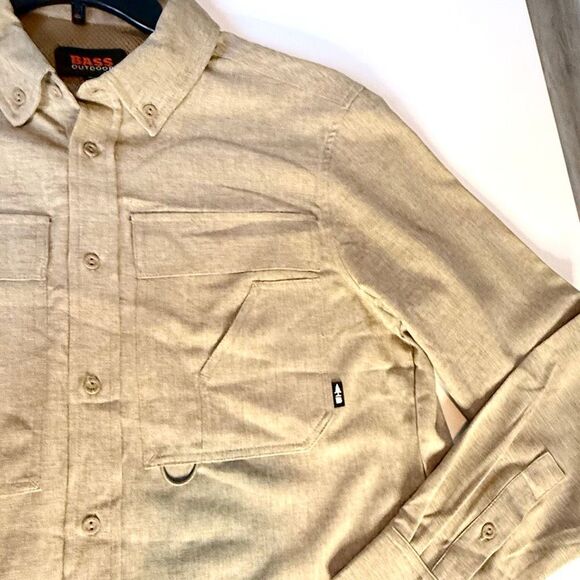 NWT  Bass Outdoor Men's Heathered Flannel Sandy Beige color, Button-Down Shirt. - Picture 8 of 16